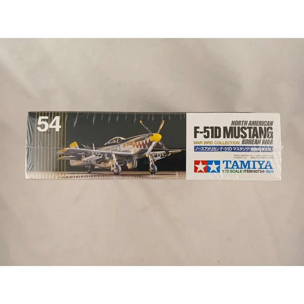 Tamiya 60754 1/72 Scale Model Fighter Aircraft Kit North American F-51D Mustang